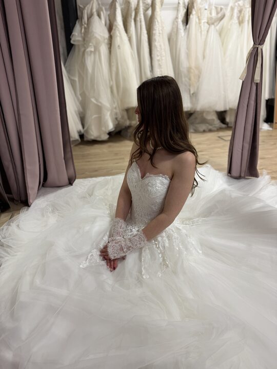 Second Hand Brautkleid im Prinzessinnenschnitt
